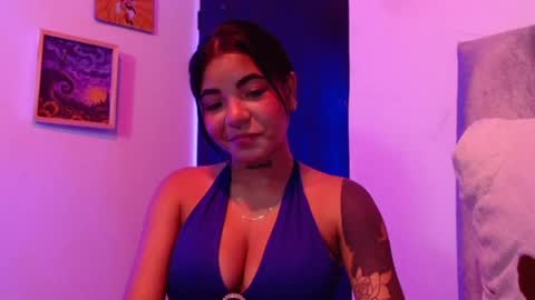 Snapshot of maggie_love77 chatting on 05/15/26, 11:23 maggie online show from 05/15/26, 11:23