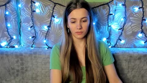 Maggie online show from 02/09/25, 04:14