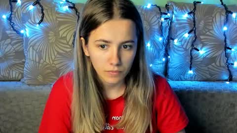 Maggie online show from 10/29/25, 01:30