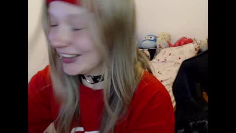 Magdalene Swaggy online show from 12/11/24, 06:52