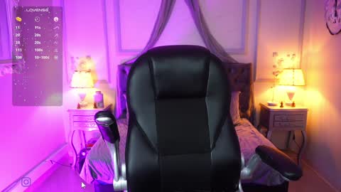   online show from 01/17/25, 08:44