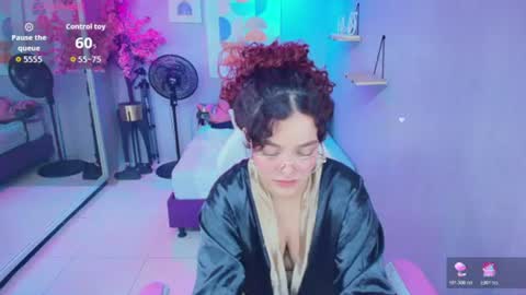 Snapshot of maggy_t18 chatting on 07/07/26, 07:23 Maggy online show from 07/07/26, 07:23