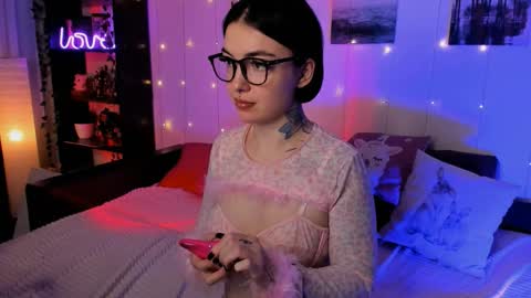 Magic Allie online show from 10/02/25, 07:43