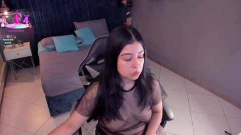 magic_angela online show from 11/25/25, 11:54