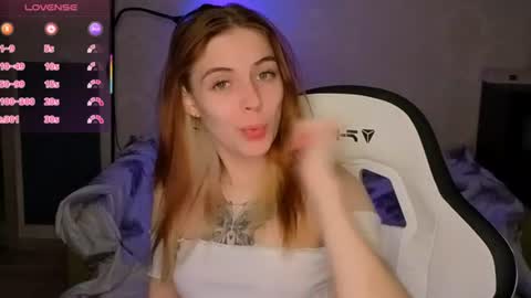 Snapshot of magic_bella chatting on 06/11/26, 04:16 Bella online show from 06/11/26, 04:16