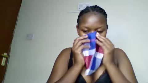 Bliss online show from 12/18/25, 02:06