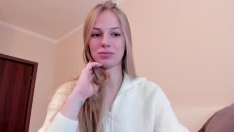 Alice  online show from 11/17/25, 10:21