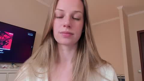 Snapshot of magic_couple13 chatting on 05/01/26, 09:25 Alice online show from 05/01/26, 09:25