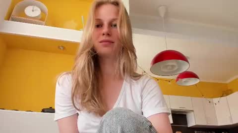 Alice  online show from 07/27/26, 01:40