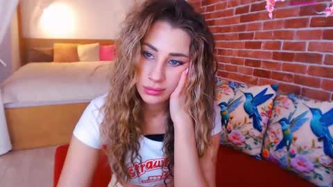 Hypnotizing online show from 02/03/26, 06:22