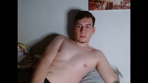 Snapshot of magic_fantasy77 chatting on 06/08/26, 01:39 magic_fantasy77 online show from 06/08/26, 01:39
