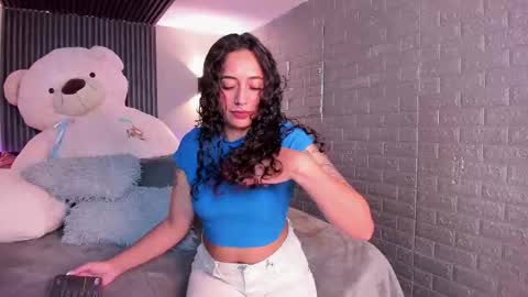 Snapshot of magic_ivone chatting on 02/16/26, 12:12 magic_ivone online show from 02/16/26, 12:12