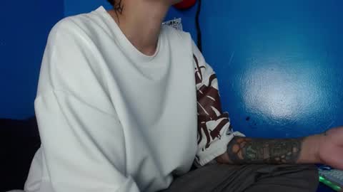 Snapshot of magic_jadee chatting on 07/18/26, 03:22 Jade online show from 07/18/26, 03:22