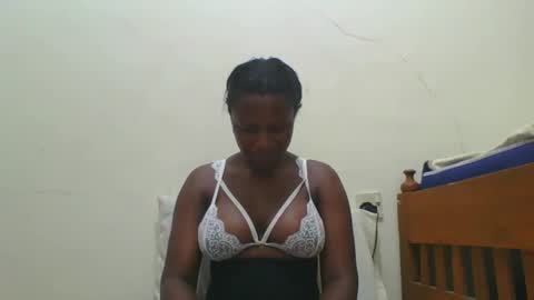 magic_koko3 online show from 10/18/25, 02:07