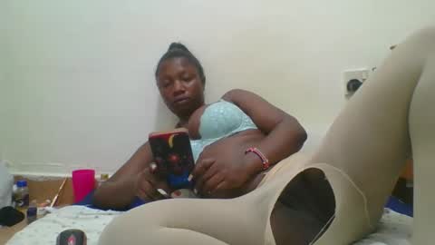 magic_koko3 online show from 10/22/25, 01:44