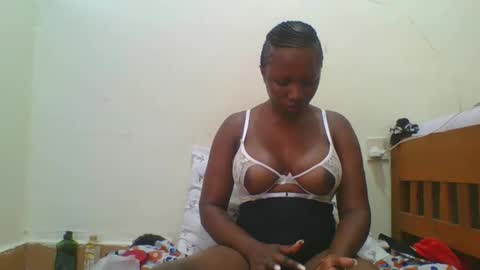 magic_koko3 online show from 11/13/25, 09:41