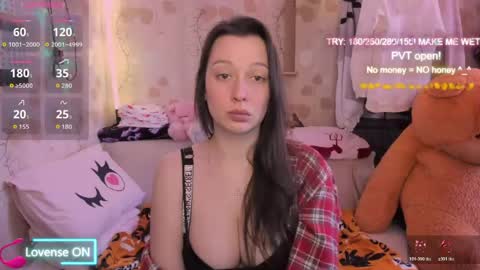 Snapshot of magic_lilly chatting on 04/05/26, 07:38 Hello sweet I am Lilly Lets have fun The show will start around 600 PM GTM or 100 PM GTM online show from 04/05/26, 07:38