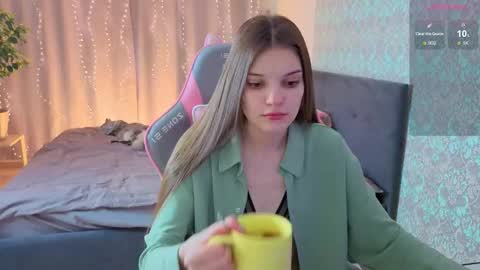 Merry online show from 03/17/26, 01:43