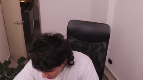 Tony Hoffa online show from 02/12/26, 06:58