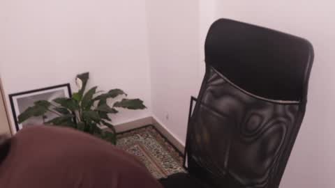 Tony Hoffa online show from 04/18/26, 07:58