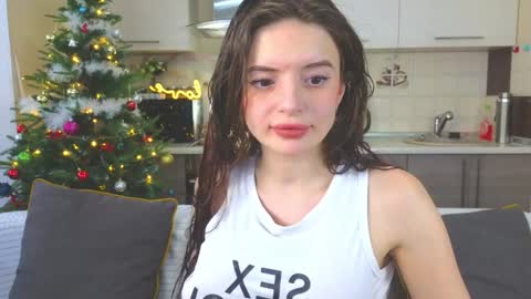 Alice online show from 12/25/24, 09:34