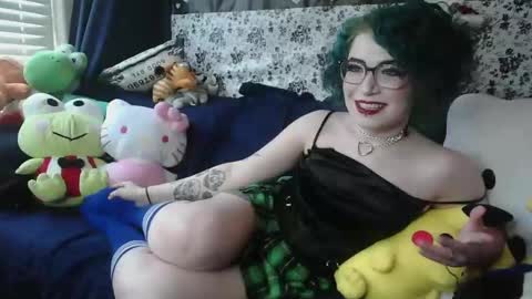 Snapshot of magicmirandamtg chatting on 06/09/26, 12:00 Miranda online show from 06/09/26, 12:00
