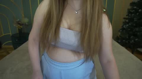 Emily online show from 01/03/25, 02:08