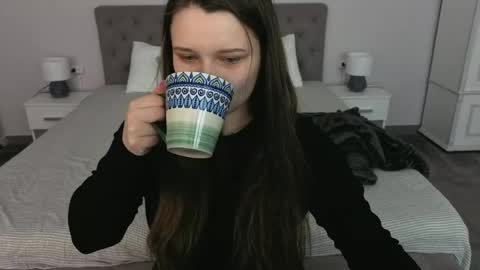 Emily online show from 04/20/26, 05:43