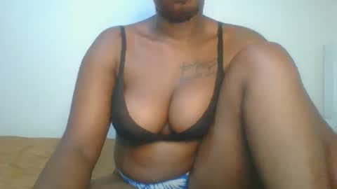 Snapshot of magicpussyy1 chatting on 05/03/26, 01:28 magicbabe online show from 05/03/26, 01:28