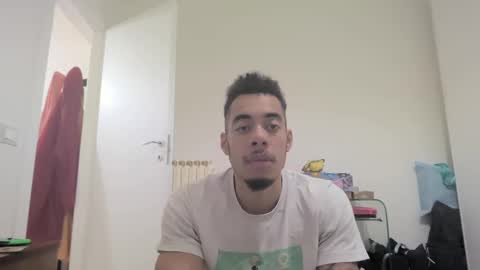 Magicsempai online show from 12/06/24, 11:54