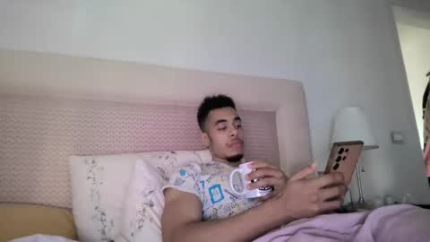 Magicsempai online show from 03/06/25, 03:02