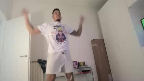 Magicsempai online show from 03/11/25, 11:44