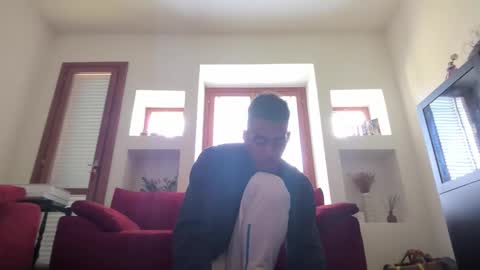 Magicsempai online show from 10/21/25, 10:49