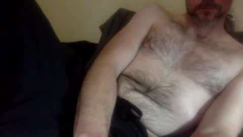 Snapshot of magictongue88 chatting on 10/23/25, 04:50 magictongue88 online show from 10/23/25, 04:50