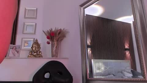 Snapshot of magieethomsonn chatting on 02/28/26, 06:09 Magiee online show from 02/28/26, 06:09