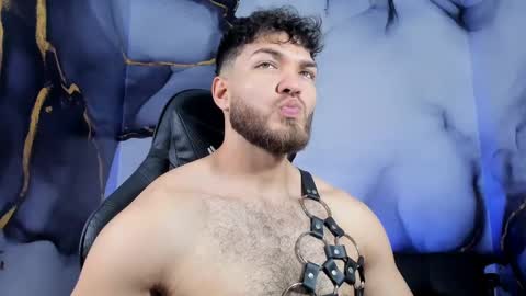 Snapshot of magnus_77 chatting on 03/11/25, 02:18 PRINCE online show from 03/11/25, 02:18