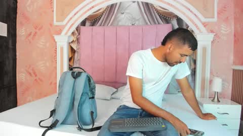 Magnus Alejo online show from 01/07/26, 11:45