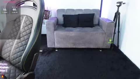 If you want me to use the Lovense please let me know  --    online show from 11/16/25, 04:34