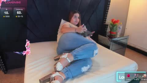 MAHIA online show from 10/20/25, 01:22