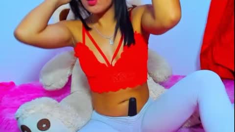 Maia Bronce online show from 07/19/26, 03:32