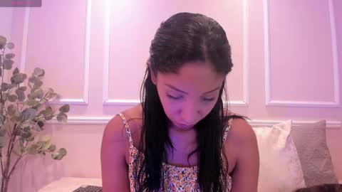 Snapshot of maia_lion chatting on 04/30/26, 02:29 Maia online show from 04/30/26, 02:29