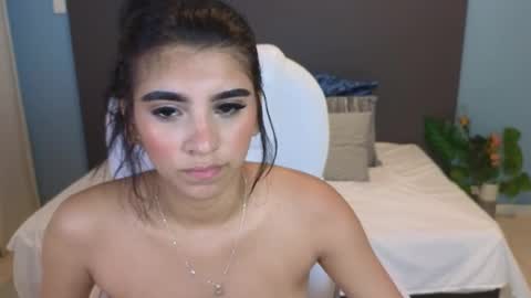 Maiaa Ruiz  online show from 01/30/25, 04:34