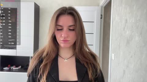 M I A online show from 08/02/26, 08:02