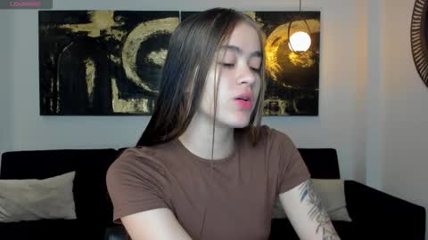  Maia  online show from 01/18/26, 05:50