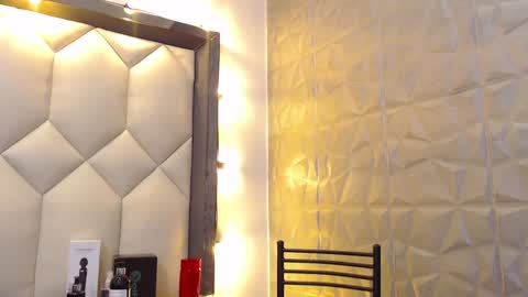 Maia  online show from 12/12/24, 09:26