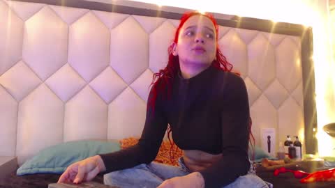 Maia  online show from 01/11/25, 11:23