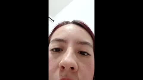 Snapshot of maiarosse_ chatting on 01/24/25, 04:37 MaiaRosse online show from 01/24/25, 04:37