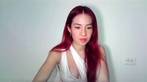 Snapshot of maiarosse_ chatting on 02/10/25, 04:41 MaiaRosse online show from 02/10/25, 04:41