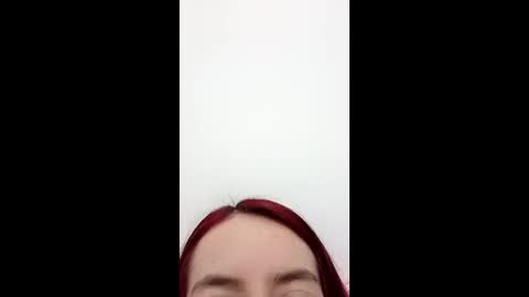 Snapshot of maiarosse_ chatting on 02/23/25, 02:51 MaiaRosse online show from 02/23/25, 02:51