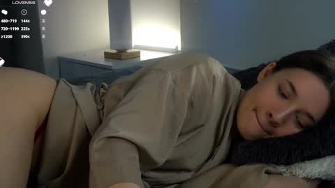 Lucy online show from 02/19/25, 04:23